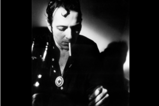 Eddie Vedder Salutes Joe Strummer’s 70th With ‘Long Shadow’ Cover