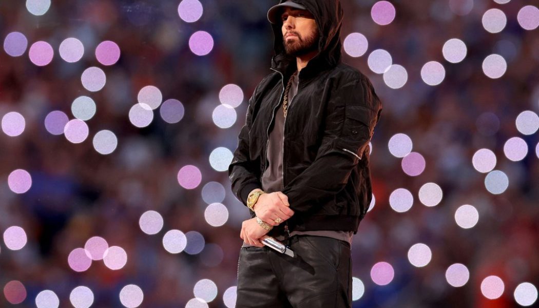 Eminem Challenges Beyonce for U.K. Albums Chart Title