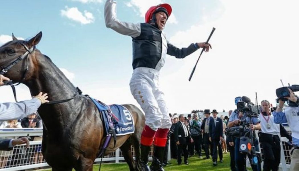 Fancy A Frankie Dettori 500/1 Treble at Lingfield Tonight?