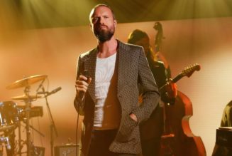 Father John Misty Performs “Buddy’s Rendezvous” on Kimmel