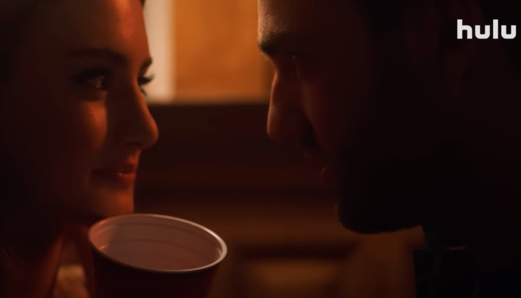Freshman Year of College Goes Sour in Trailer for Hulu’s “Tell Me Lies”: Watch