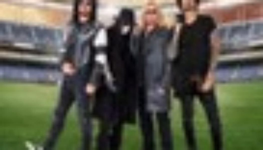 Man Injured After Fall From Stadium Upper Level During Motley Crue Show: Report