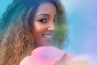 Mickey Guyton Shares New Song “Somethin’ Bout You”