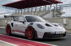 New 2023 Porsche 911 GT3 RS Is Made for the Track