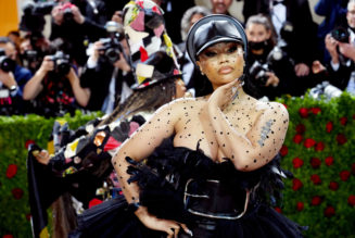 Nicki Minaj to Receive Vanguard Award and Perform at 2022 VMAs