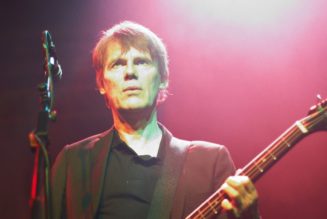 Pogues Bassist Darryl Hunt Dies at 72