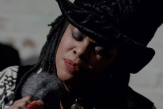 Q Lazzarus, Singer of ‘Goodbye Horses,’ Dies at 61