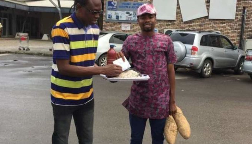 Reward for Education: Best Teacher In Imo State Gets 9 Cups Of Beans, 2 Tubers Of Yam, Red Oil As Prize