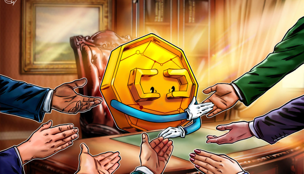 Ripple CEO comments on Crypto Leaks, denies funding law firm to target others