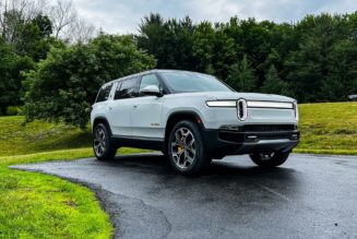 Rivian reports more losses in the second quarter of 2022