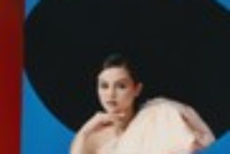 Selena Gomez Takes Over a Malibu Beach House in ‘Selena + Chef’ Season 4 Trailer