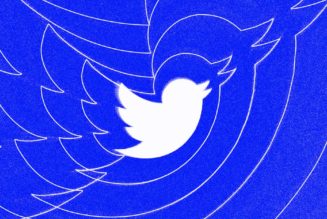 Twitter will tell you if an embedded tweet has been edited