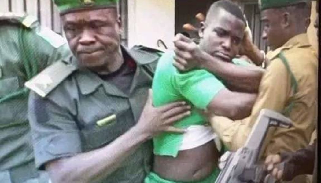 VIDEO: Ini Umoren’s Killer Attempts To Escape After Sentencing