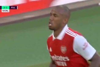 WATCH: Gabriel goes from zero to hero and wins it for Arsenal