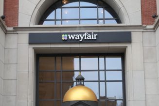 Wayfair lays off 870 people, about 5 percent of its global workforce
