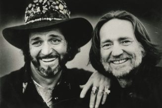 Willie Nelson Announces New Book About Longtime Drummer Paul English