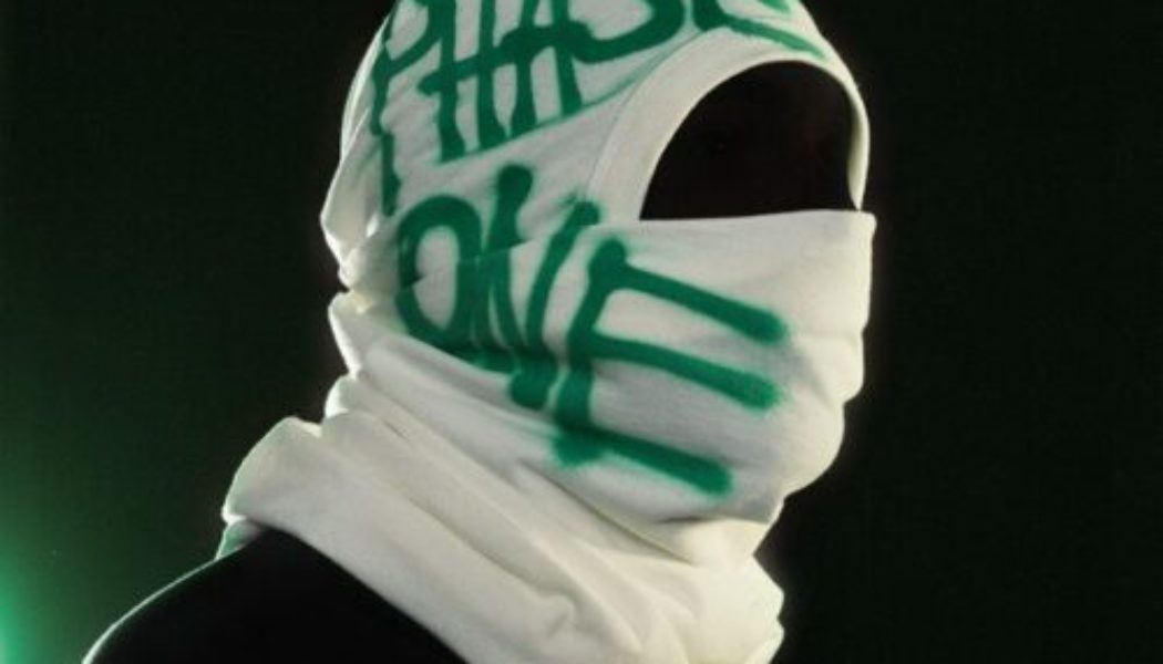 255 ft King Perryy & Blaqbonez – Anthem