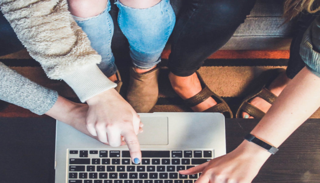 8 reasons to promote your technology business with sponsored content