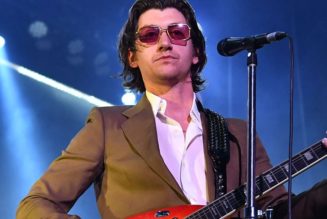 Arctic Monkeys Drop New Single “Body Paint”