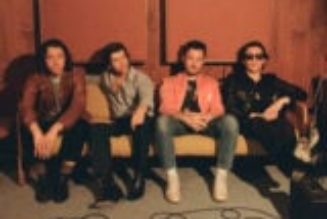 Arctic Monkeys Share New Single ‘Body Paint’