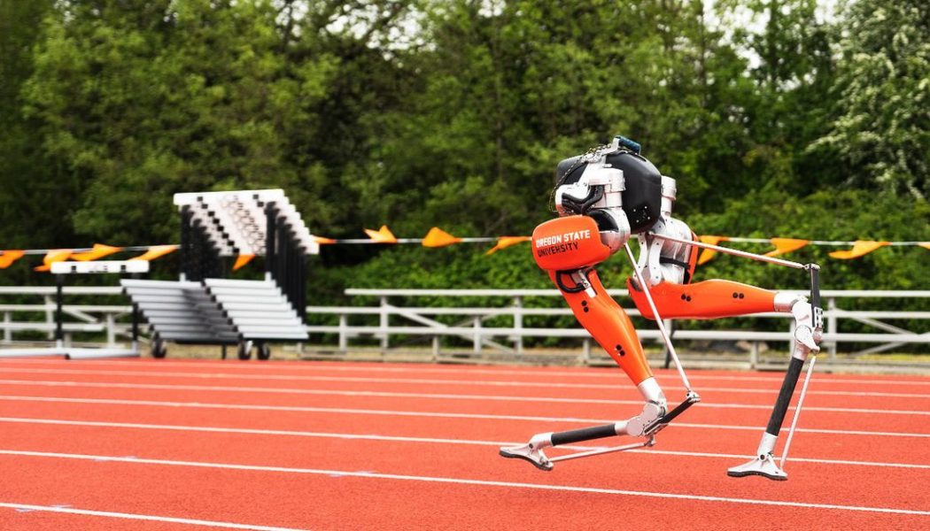 Bipedal robot sets 100 meter record