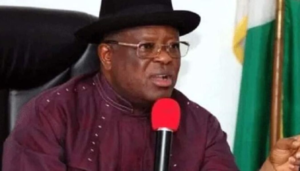 Breaking: Gov Umahi send Police to disperse, teargas Peter Obi’s supporters in Ebonyi