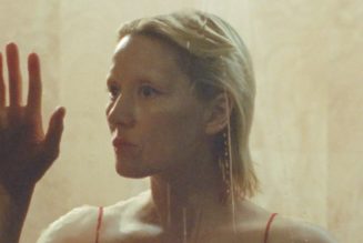 Cate Le Bon Shares Video for New Song “Typical Love”