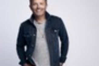 Chris Tomlin & Erica Campbell to Co-Host 2022 GMA Dove Awards