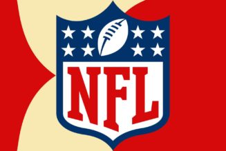 DirecTV fumbles NFL Sunday Ticket… again