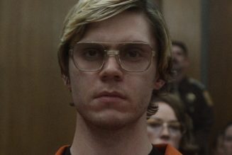 Evan Peters Stars as Jeffrey Dahmer in Ryan Murphy’s ‘Monster’ Trailer