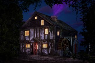 Live Like a Sanderson Sister at Hocus Pocus 2 Cottage on Airbnb