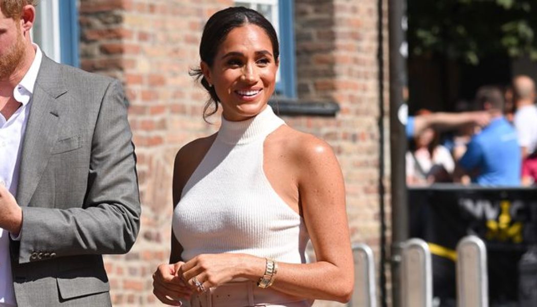 Meghan Markle Just Wore a Low-Key Outfit That Made Puddle Pants Look Chic