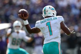 Miami Dolphins QB Tua Tagovailoa named AFC Offensive Player of the Week