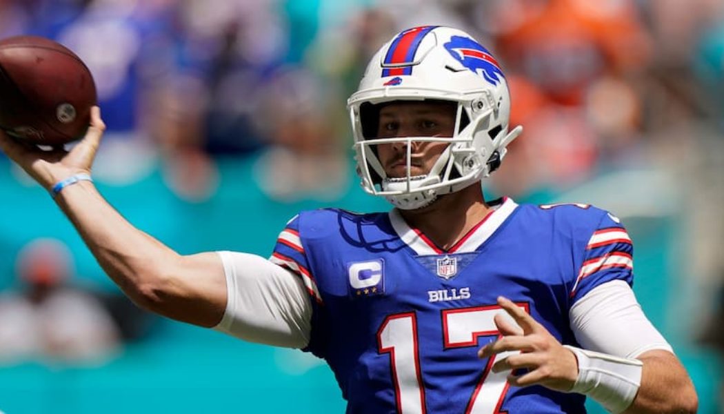Miami Dolphins vs Buffalo Bills Player Props Bets With $750 NFL Free Bet