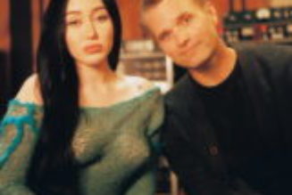 Noah Cyrus Releases New Album, ‘I Just Want a Lover’ Video