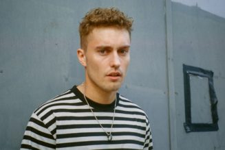 Sam Fender Cancels Remaining US Tour Dates to “Look After” Mental Health