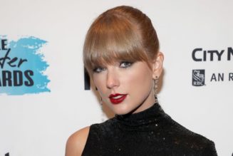 Taylor Swift Named Songwriter-Artist of the Decade by NSAI: Read Her Speech