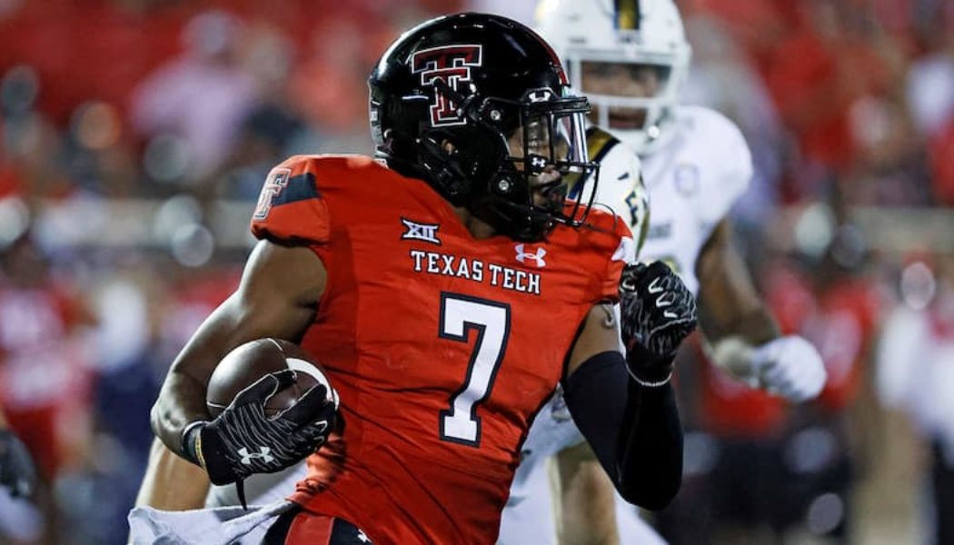 Texas Longhorns vs Texas Tech Red Raiders Player Props Bets With $750 NCAAF Free Bet