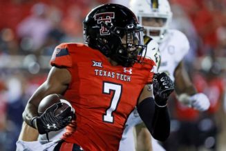 Texas Longhorns vs Texas Tech Red Raiders Player Props Bets With $750 NCAAF Free Bet