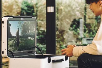 The POGA LUX PS5 Gaming Case Lets You Game on the Go