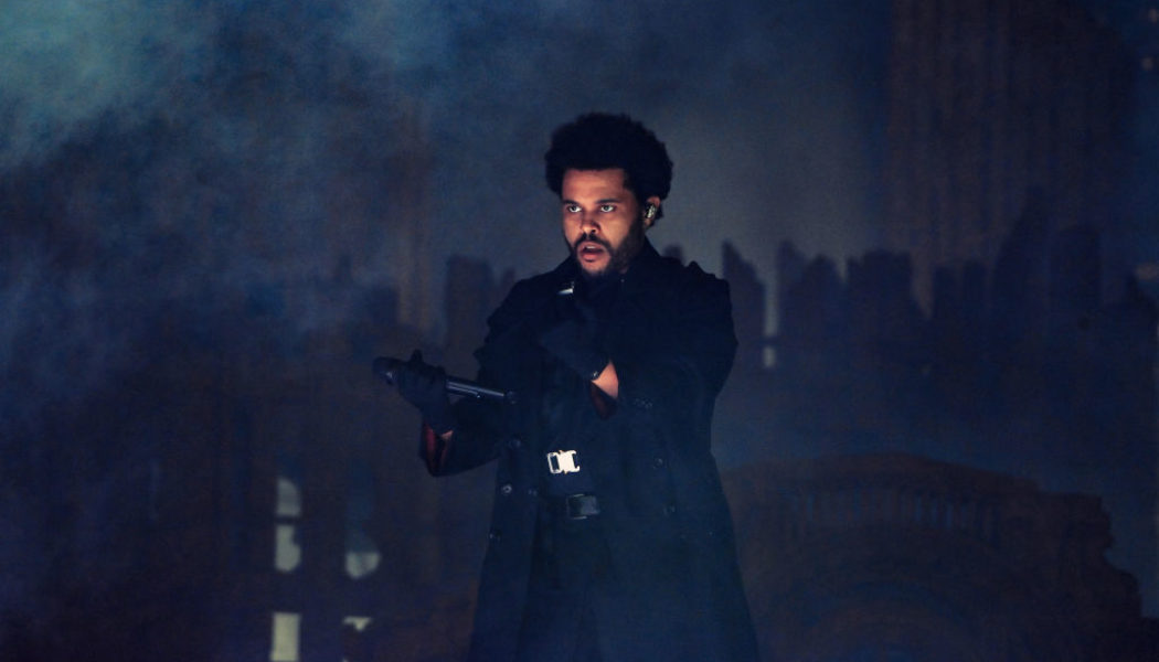 The Weeknd Apologizes To Fans For Canceling LA Show Mid-Performance