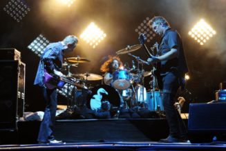 Them Crooked Vultures Reunite for First Time in 12 Years at Taylor Hawkins Tribute Concert
