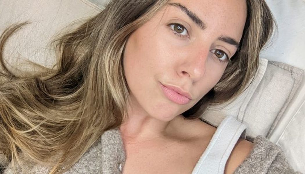 This ‘Skin Perfector’ Is the Only Makeup Product I Want to Use Right Now