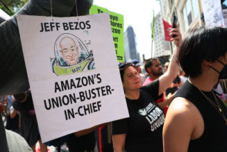 Twitter Gives Jeff Bezos The Bird For Attacking Black Professor
