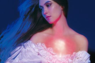 Weyes Blood Announces New Album, Shares “It’s Not Just Me, It’s Everybody”: Stream