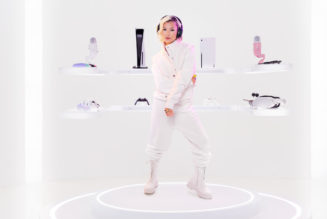 Why does Logitech have a white Xbox Series X?