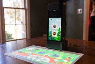Amazon gives up on the Glow, its kid-focused video calling device
