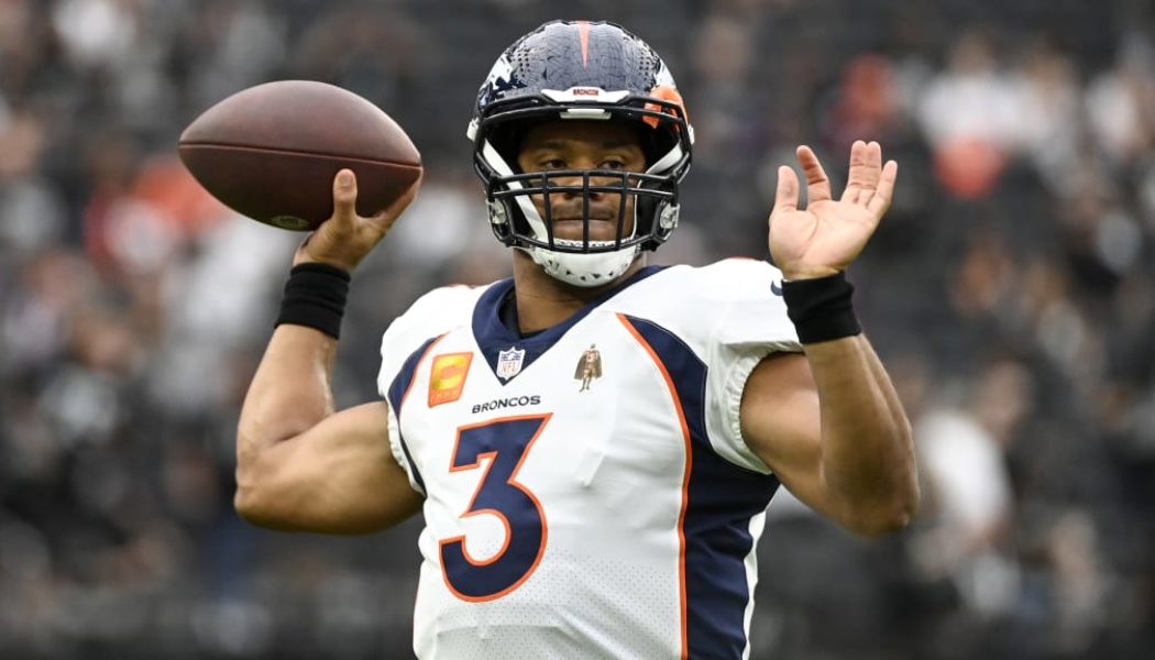 Broncos QB Russel Wilson Has Shoulder Injection: “Getting Better Every Day”