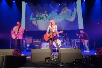Courtney Love Joins The Lemonheads to Perform “Into Your Arms” in London: Watch