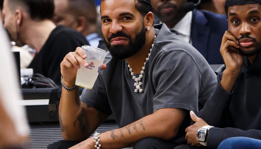 Drake Dons A Retro Thierry Henry Shirt While Winning BIG On Roulette
